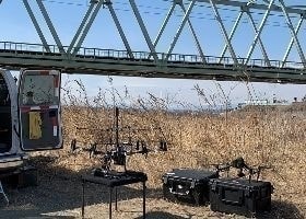 ドローンを活用した橋梁点検・鉄塔点検の対応をしています