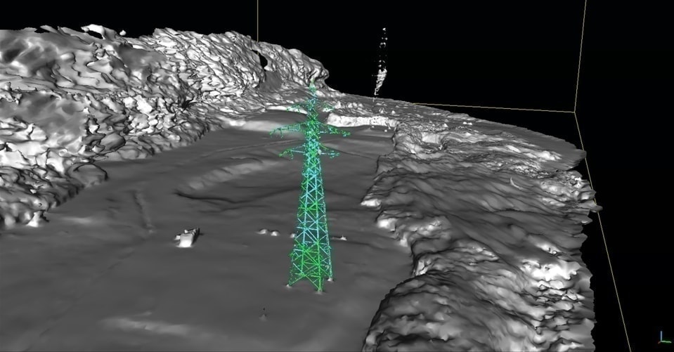 ドローン空撮測量と地上レーザーを組み合わせた鉄塔点検の手法を提案していま